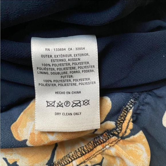Paper Crown Anthropologie Floral Ruffle Blouse Gold Navy Size Small Romantic - Picture 14 of 15
